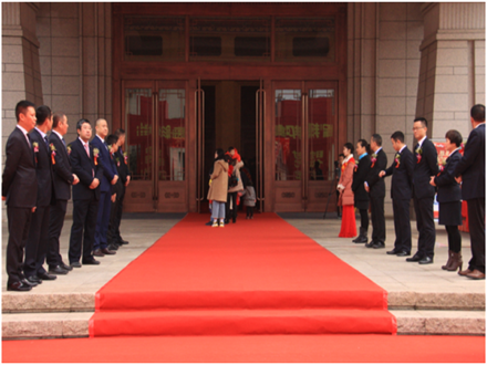 走進新時代、肩負(fù)新使命、踏上新時代 智邦集團2017年度工作會議暨 2018年新春團拜宴大會報道