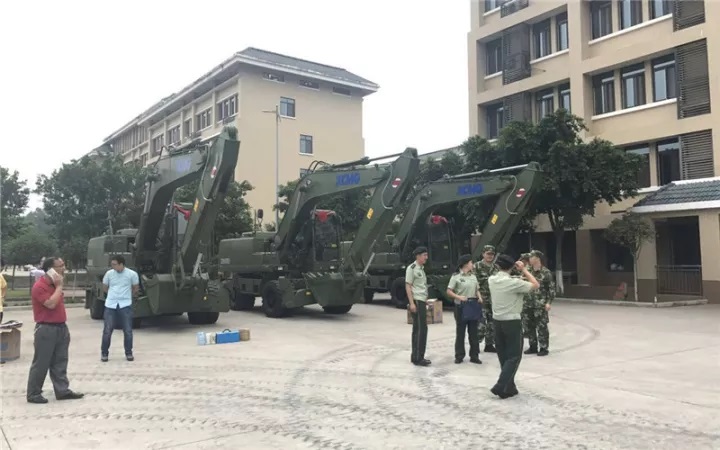 智邦攜手武警總隊，協(xié)助部隊應急搶險