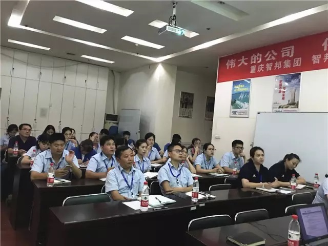 加強(qiáng)保密教育，增強(qiáng)保密觀念